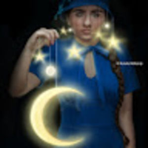 Meet your Posher, Natalie e.